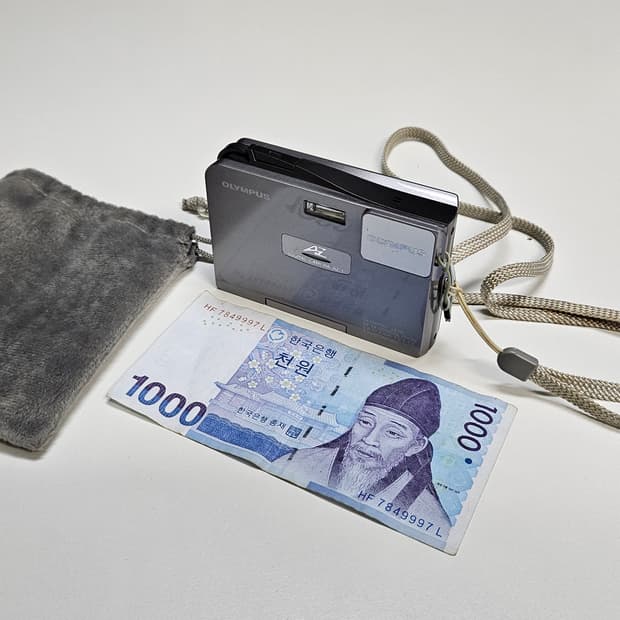 작례O 민트급 전지현 디카 올림푸스 az-1 디지털카메라 빈티지