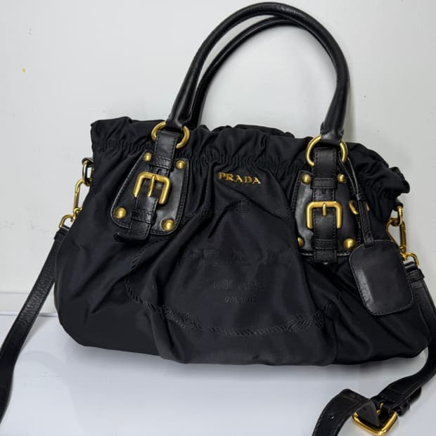 [정품] 프라다 테수토