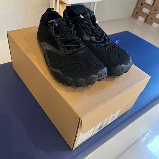 사구아로 240 블렉 파이브핑거스