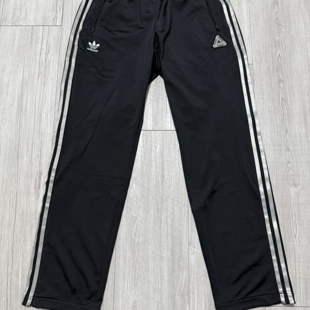 [M] 팔라스 아디다스 파이어버드 트랙팬츠 블랙