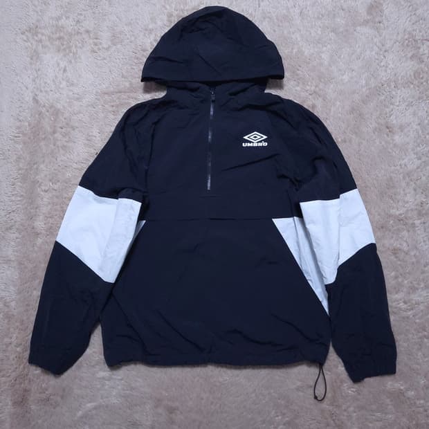 엄브로 Umbro 남 자켓 95(M) 0425