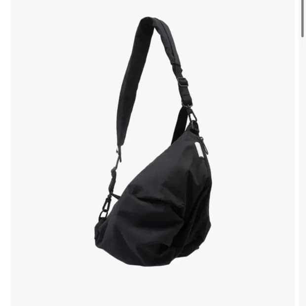 꼬떼시엘 Orne Smooth Black