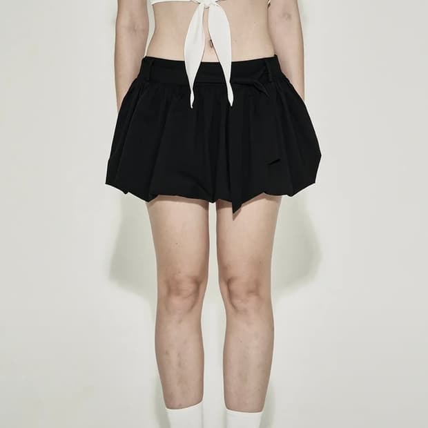 [새상품]BELT SHIRRING MINI SKIRT BLACK S사이즈