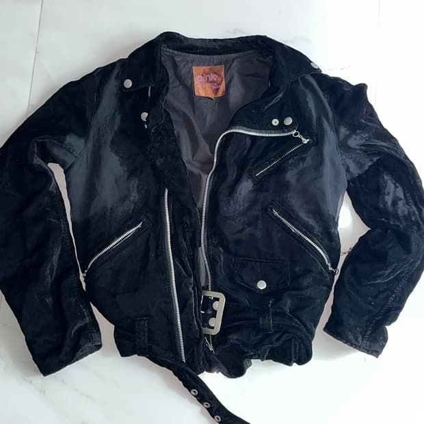 준야 와타나베 벨벳 라이더