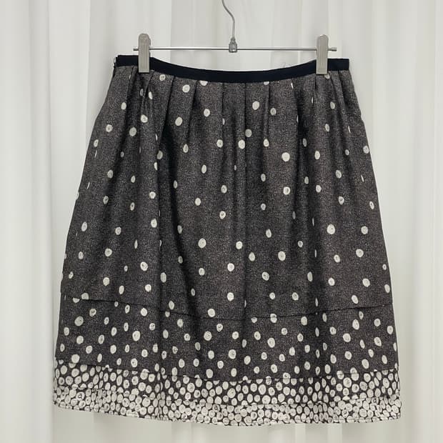 Textured polka dot skirt