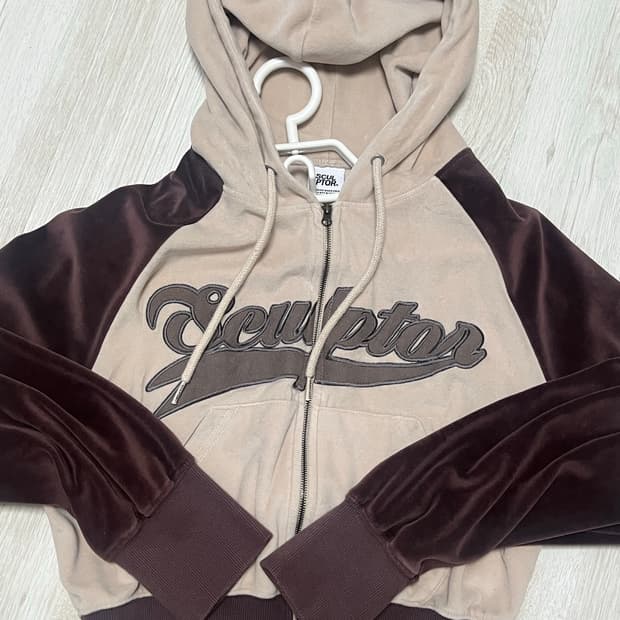 스컬프터 벨루어 트랙자켓 Y2K