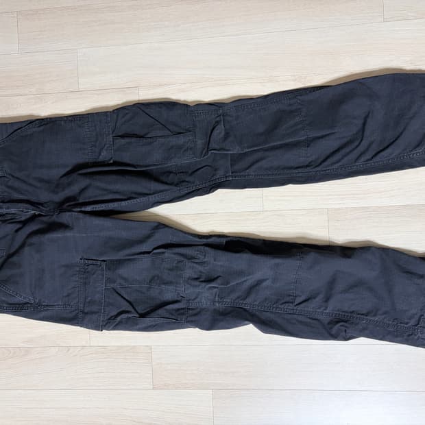 (중고) 칼하트 레귤러 카고 바지 블랙색