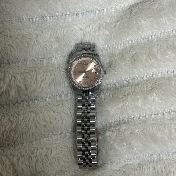 비비안 웨스트우드 캠버웰 28mm 핑크 시계