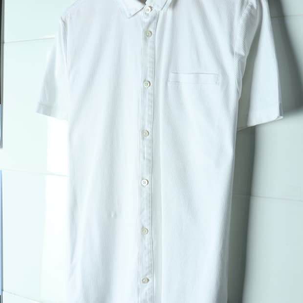 (M) 휴고보스 반팔셔츠 남방 수선 무지 화이트 놈코오-H34427
