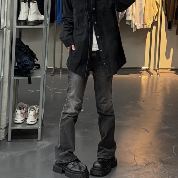 리바이스 레드탭 흑청 데님 셔츠 A2868