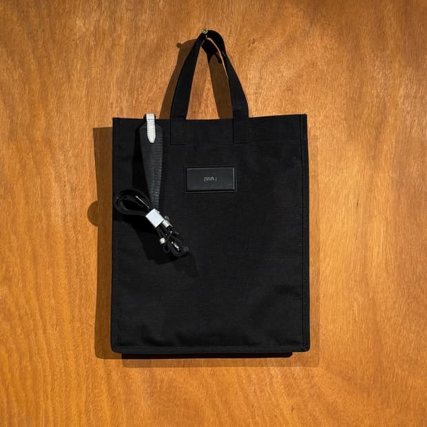 미사용)Juun.J 준지 갤럭시 쇼퍼백 크로스백