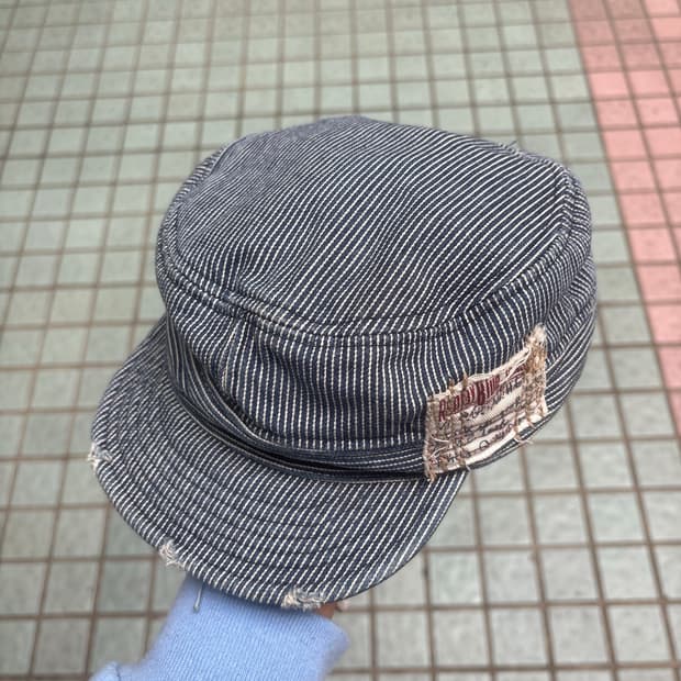 REPLAY 모자 캐피탈 느낌쓰~