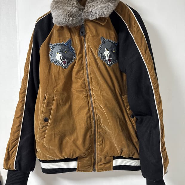 NBA 프로 농구 팀 미네소타 팀버울프스의 토끼털 벨벳 패딩점퍼