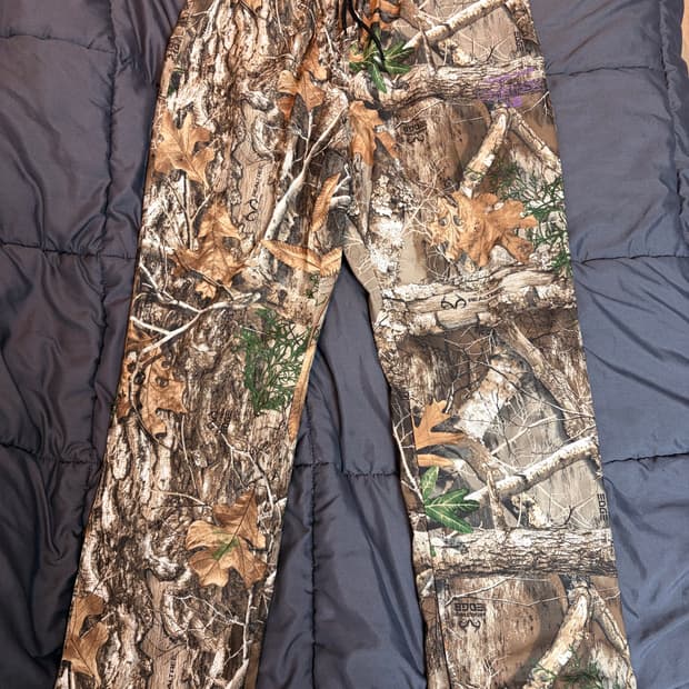 [L] 발란사 뉴에라 리얼트리 나일론 트랙팬츠