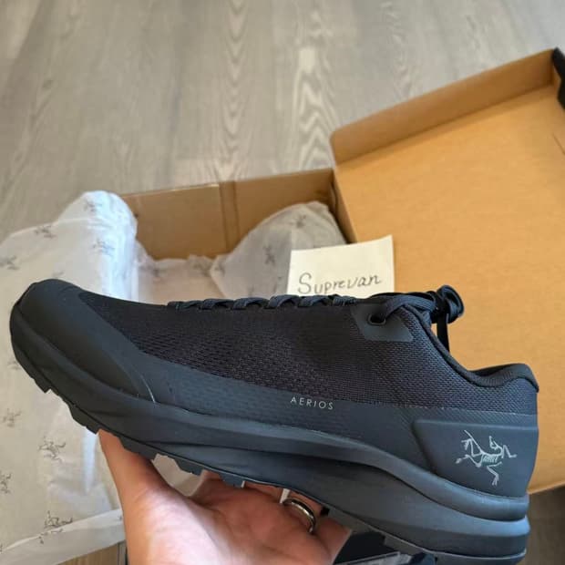 아크테릭스 컨실 FL 블랙 카본 카피 265mm