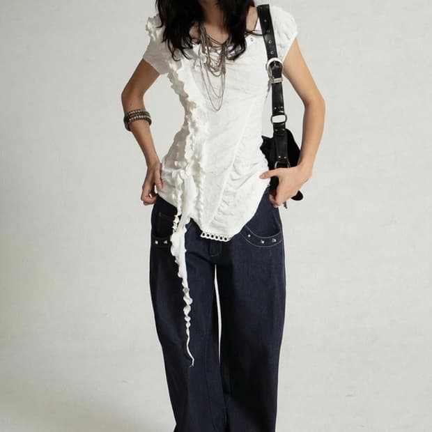 더블펀치 러플메탈 버클 슬리밍 쇼츠 슬리브 티셔츠