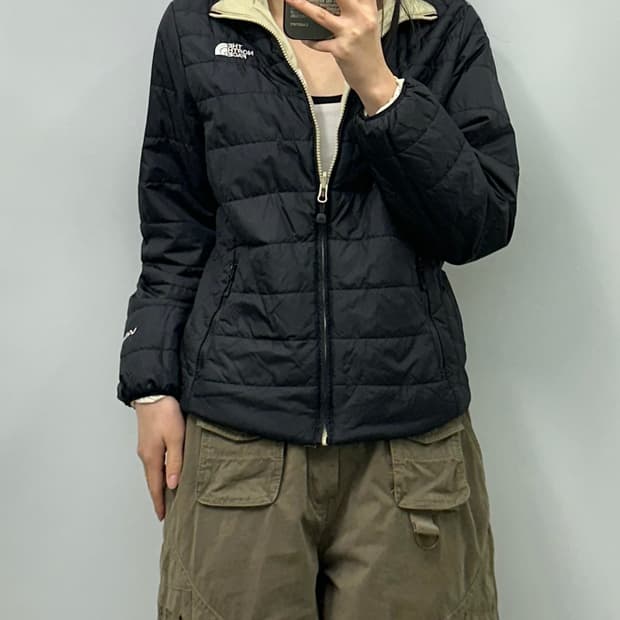 노스페이스 리버시블 블랙 경량 패딩 