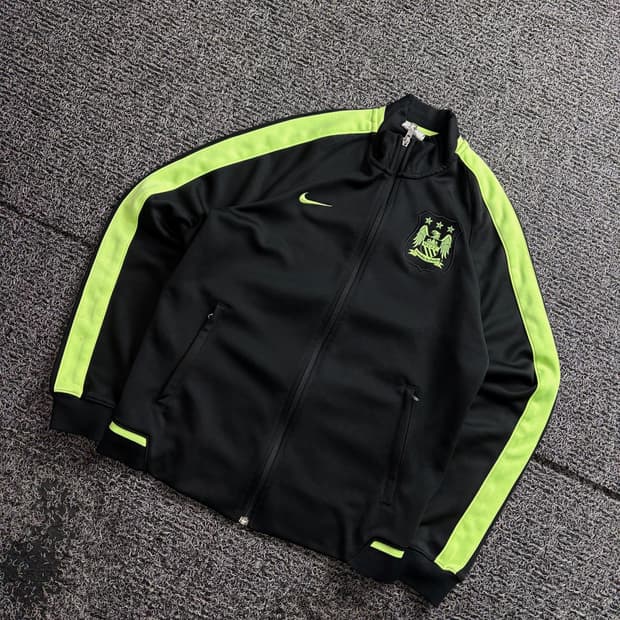 나이키 맨체스터 시티 에슬레틱 트랙탑 저지 3284