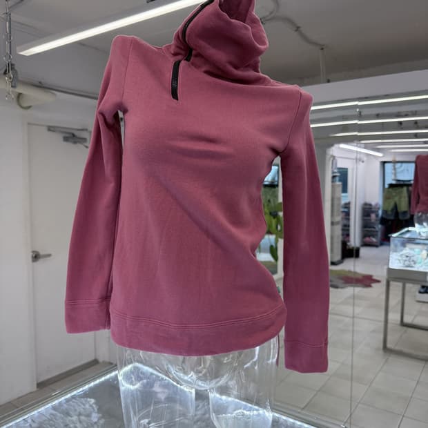 high neck zipup sweat shirt