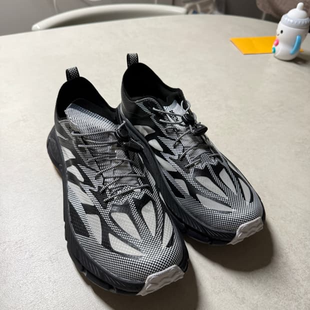 호카 마파테 스피드4 라이트 TS 블랙화이트