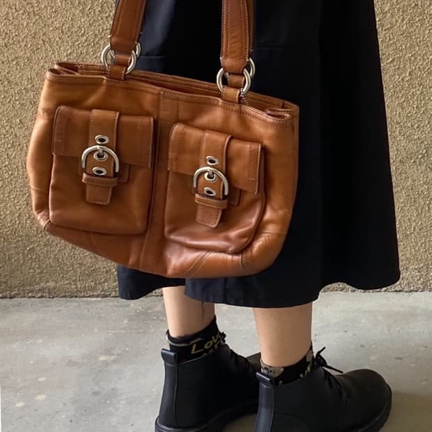 Old coach 헤리티지 브라운 레더 더블 포켓 토트백 숄더백