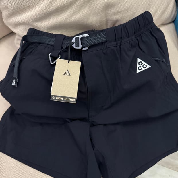 나이키 acg 하이킹 쇼츠 m 블랙 나코택