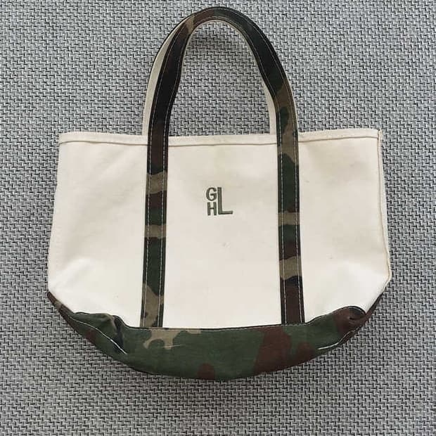 Boat and tote with camouflage Trim bags