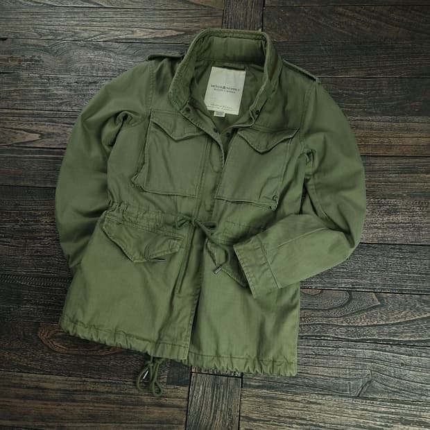 [데님앤서플라이] 인디언 그래픽 밀리터리 M65 필드 야상 P01442