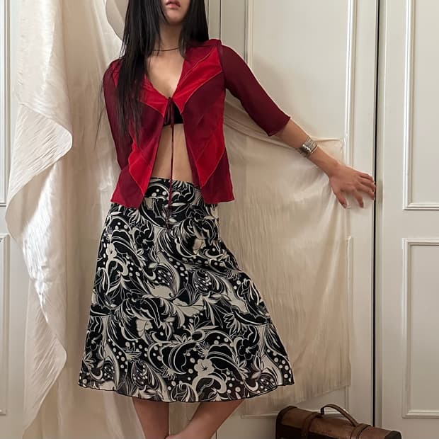 monochrome leaf midi skirt