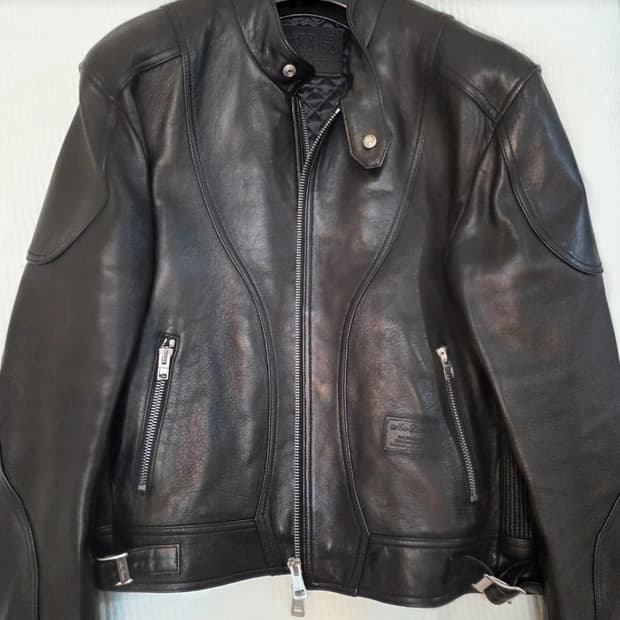 느와르 라르메스 블랙라벨 가죽버서커자켓 48사이즈