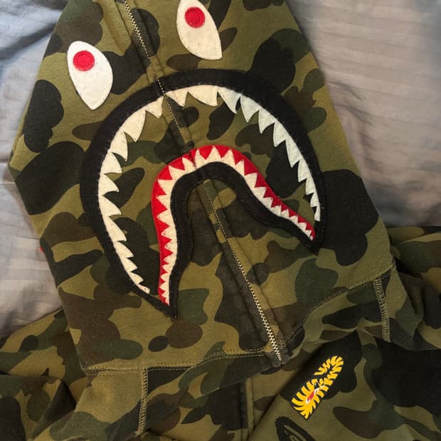 [L] 베이프 1st PONR 샤크후드 녹계