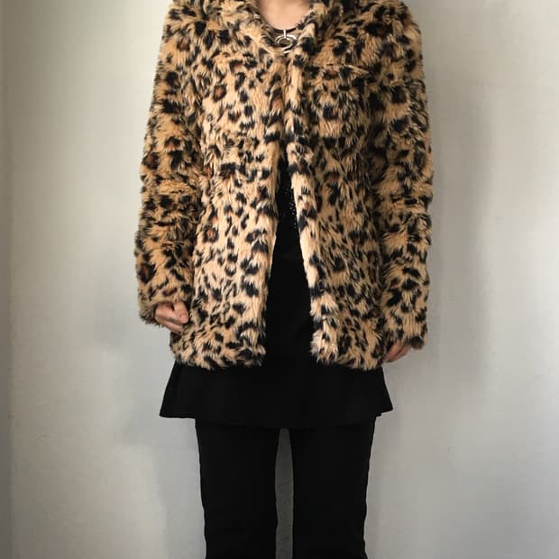 Leopard pattern fake fur hood jacket