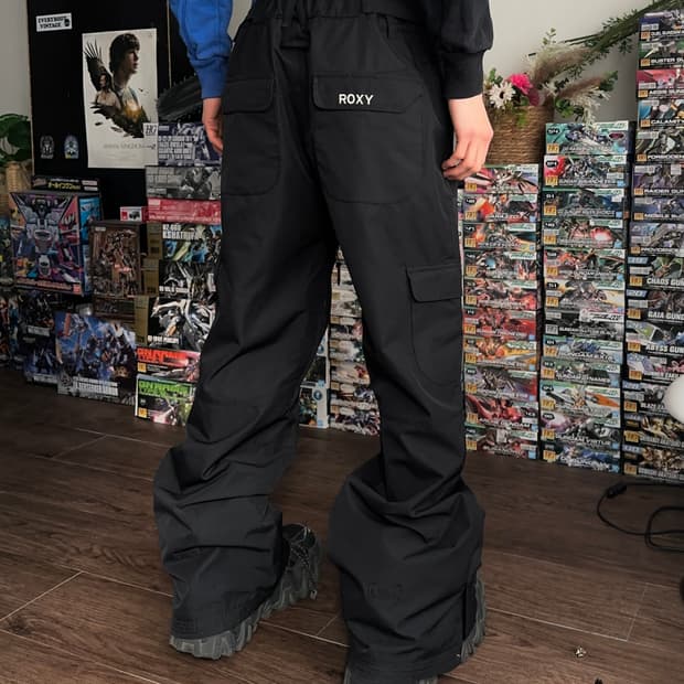 Roxy 루즈 플레어 유틸리티 팬츠