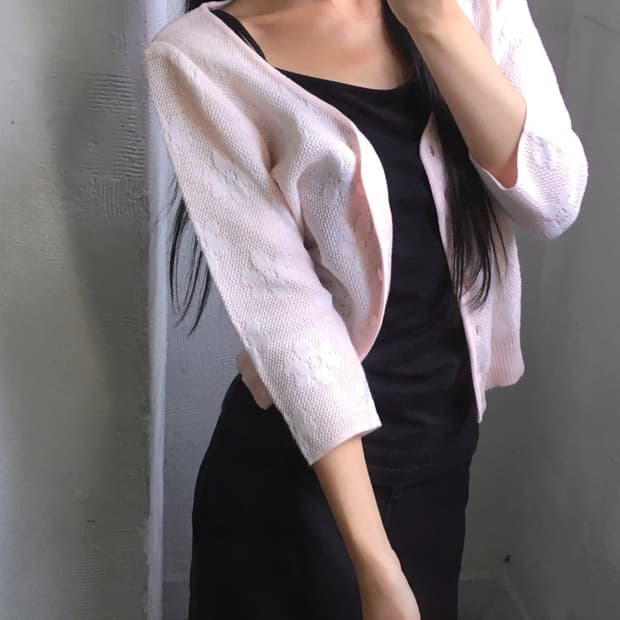 Courreges 꾸레쥬 핑크 플라워 크롭 가디건