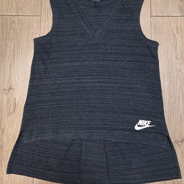 나이키 여성 민소매티 S