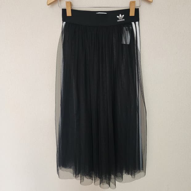 아디다스 3선 튤 스커트 블랙