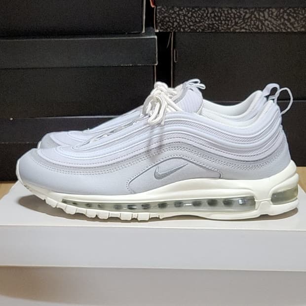나이키 에어맥스97 275 퓨어플레티넘 세일