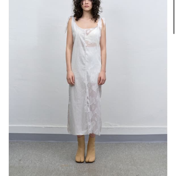 타일즈 레이어링 드레스