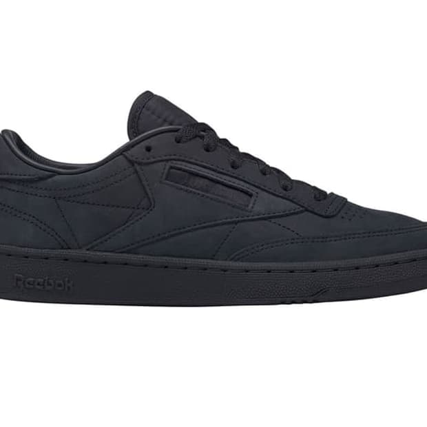 JJJJound x Reebok 클럽 C 코어 블랙 (300)