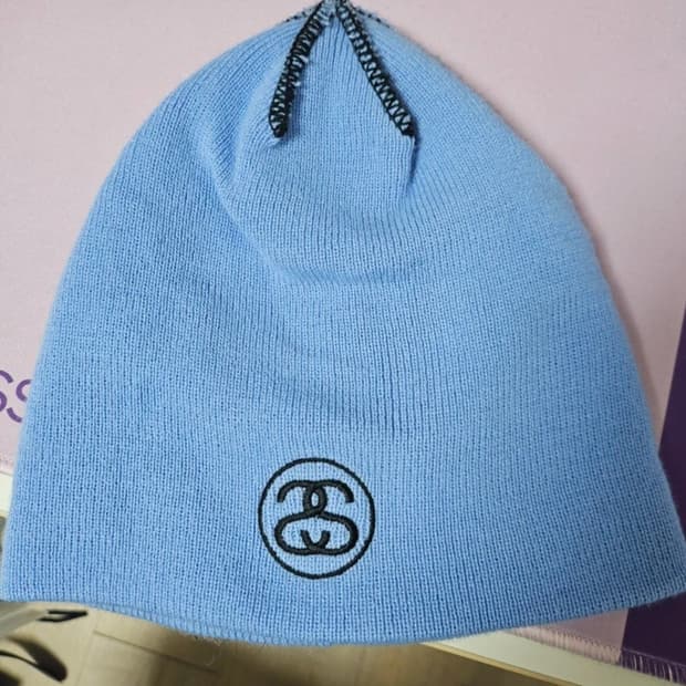 스투시 스티치 라일락 비니