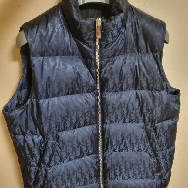 디올 오블리크 패딩조끼 50사이즈