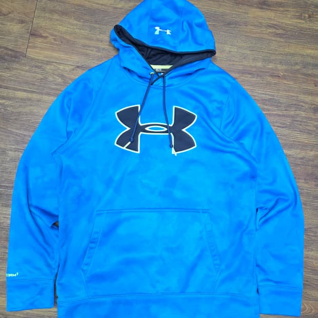 언더아머 스톰 후드티셔츠 