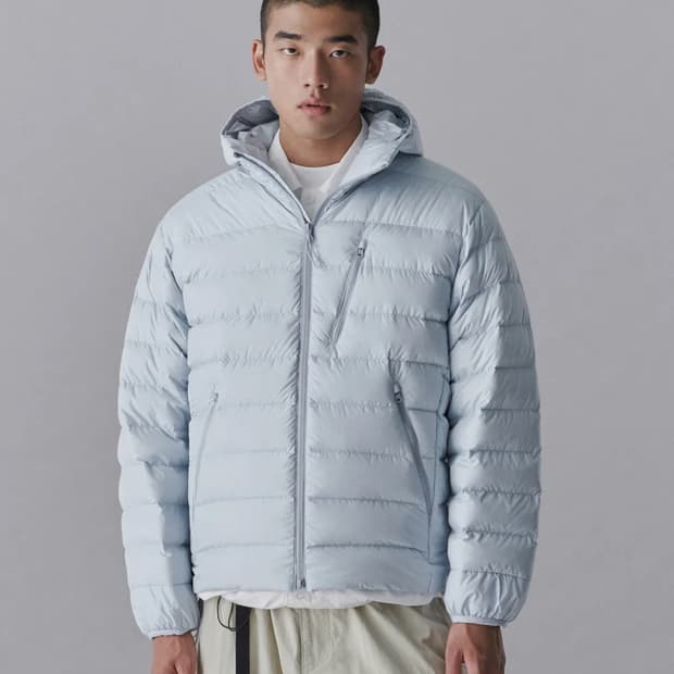 새상품) 무탠다드 경량패딩 클라우디 블루 S 사이즈 팝니다