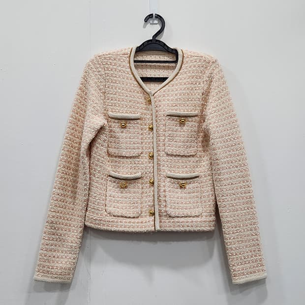 [S] 더맥 연핑크 금장 단추 트위드 니트 자켓