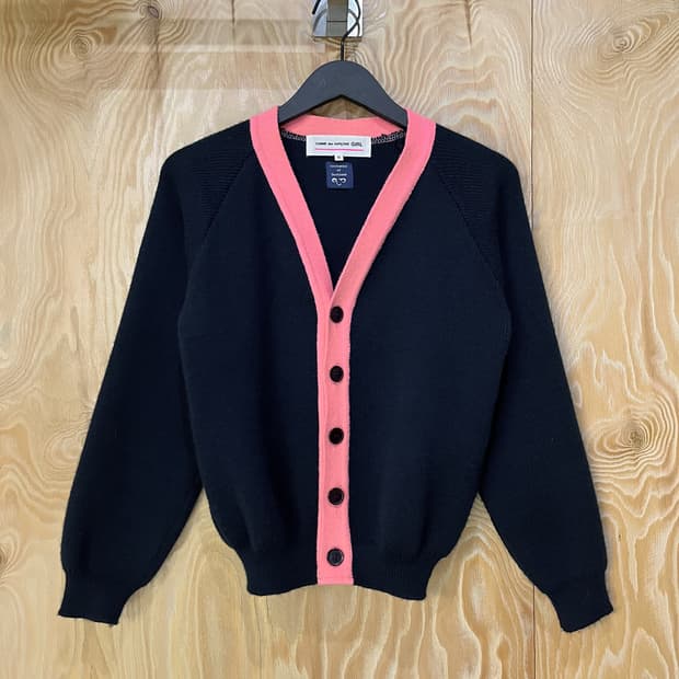 꼼데가르송 걸 19f/w 아크릴 가디건
