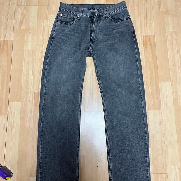 리바이스 555 96 릴렉스 스트레이트진 그레이