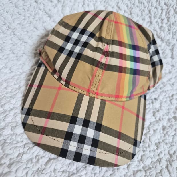 버버리 정품 레인보우 볼캡 S