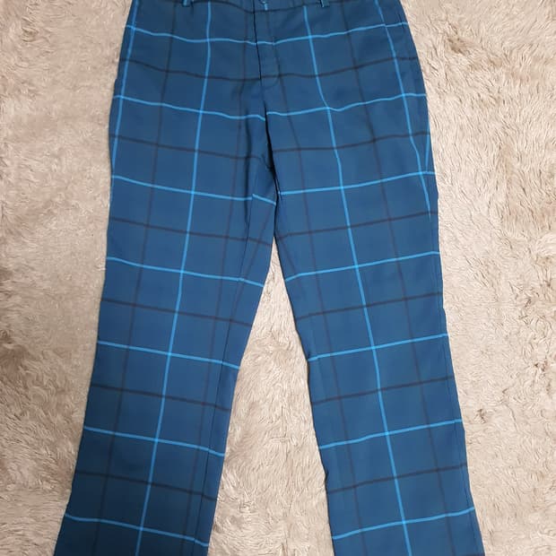 나이키 체크 골프 팬츠 상태좋고 깨끗해요.사이즈 32~33