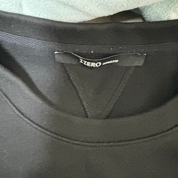 송지오옴므 지제로 펜서 맨투맨