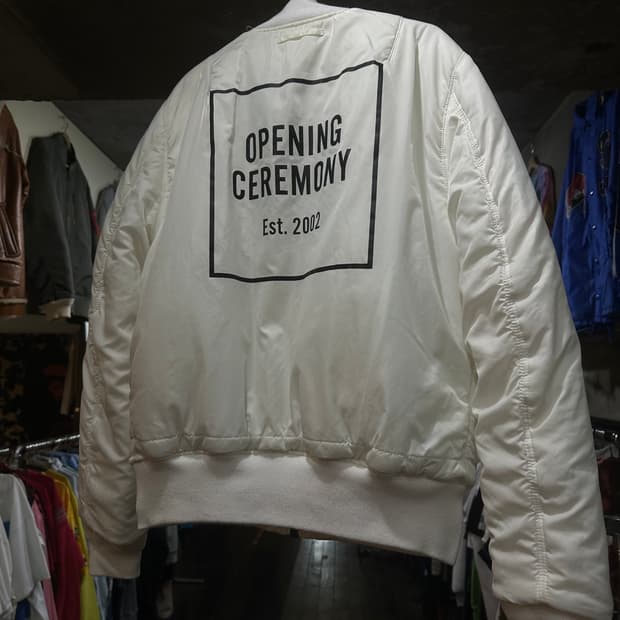 Opening Ceremony 오프닝세레모니 X 알파인더스트리 MA-1 